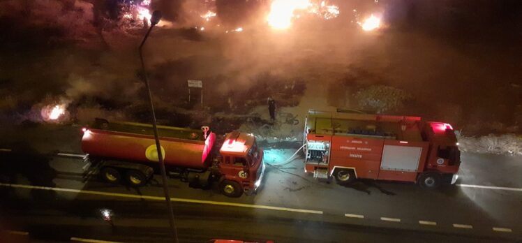 Antalya'da otluk alanda yangın
