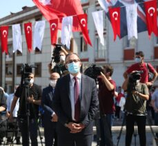 Bakan Kasapoğlu, İstanbul'da yüzme havuzu temel atma törenine katıldı:
