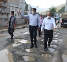 Çevre ve Şehircilik Bakanı Kurum, selden etkilenen Dereli'de incelemelerde bulundu