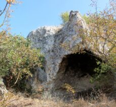 Edirne'de Traklara ait tarihi kaya sunağında”güneş diski” bulundu