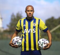 Demokratik Kongolu futbolcu Tisserand: “Fenerbahçe, beni buraya getirerek iyi iş yaptı”