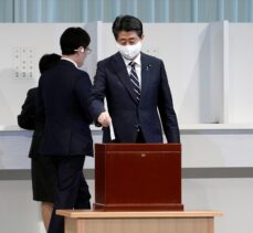 Japonya’da iktidardaki LDP başkanlığına Kabine Baş Sekreteri Suga Yoşihide seçildi