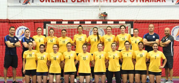 Kadınlar Hentbol Süper Ligi'nde “Antalya derbisi” heyecanı