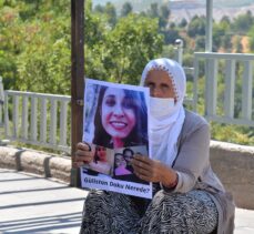 Kayıp üniversite öğrencisi Gülistan Doku'nun annesi ve ablası emniyet müdürlüğüne götürüldü