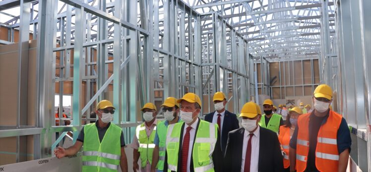 KKTC Başbakanı Tatar, Acil Durum Hastanesi inşaatında incelemelerde bulundu: