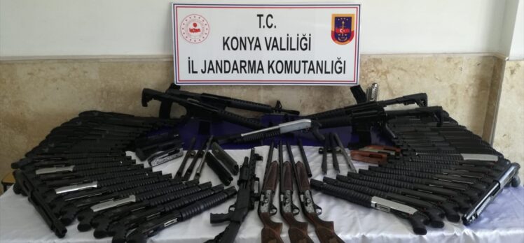 Konya'da silah kaçakçılığı operasyonunda 91 av tüfeği ele geçirildi