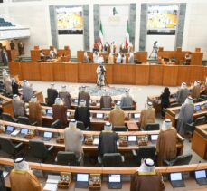 Kuveyt'in yeni Emiri, zorlukluklarla birlik içinde mücadele çağrısında bulundu