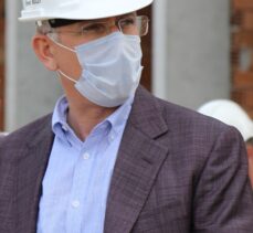 TOKİ Başkanı Bulut, demir ve çimentoya yapılan zamları eleştirdi: