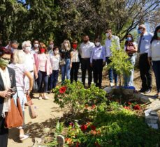 Tuncel Kurtiz vefatının 7'nci yılında mezarı başında anıldı