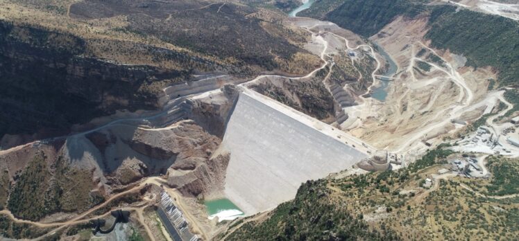 Türkiye'nin ikinci büyük sulama barajı olacak Silvan'da önemli bir eşik aşıldı