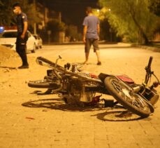 Adana'da inşaat molozlarına çarpan motosiklet sürücüsü yaralandı