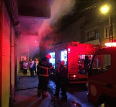Adana'da mobilya atölyesinde yangın