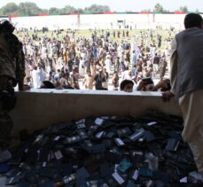 Afganistan'da vize için toplanan kalabalıkta çıkan izdiham 11 can aldı