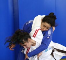 Aksaray Valisi Aydoğdu'dan Tokyo Paralimpik Oyunları'na kota kazanan sporculara ziyaret
