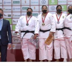 Budapeşte Grand Slam'da milli judocu Kayra Sayit'ten altın madalya