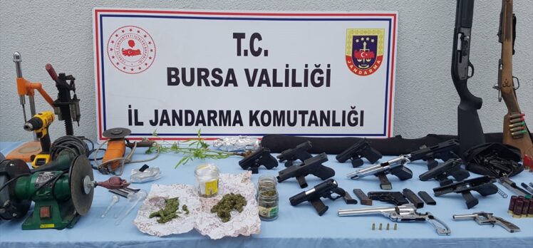 Bursa'da kaçak silah imalathanesine yönelik operasyonda 2 şüpheli yakalandı