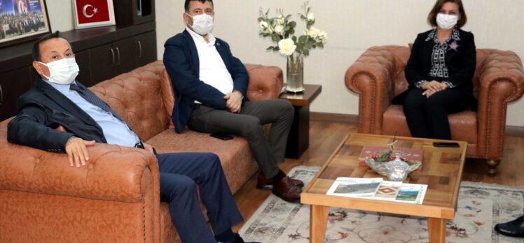 CHP Genel Başkan Yardımcısı Ağbaba Karabük'te ziyaretlerde bulundu