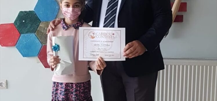 İlkokul öğrencisi Şevval Tevetoğlu matematik yarışmasında dünya birincileri arasında yer aldı