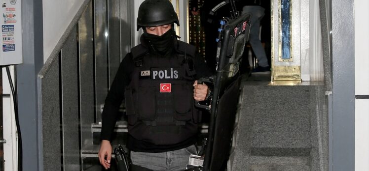 İstanbul merkezli 12 ilde terör örgütü DHKP/C'ye operasyon