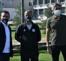 Konyaspor Teknik Direktörü İsmail Kartal, altyapı tesislerini ziyaret etti
