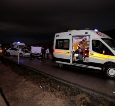 Manisa'da zincirleme trafik kazası: 4 yaralı
