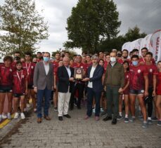 Sakarya'da yapılan Gençler Türkiye Kürek Şampiyonası sona erdi