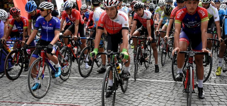 Türkiye Yol Bisikleti Şampiyonası Gümüşhane'de sona erdi