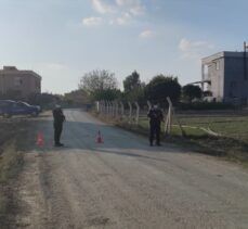 Adana'da Kovid-19 tedbirleri kapsamında bir sokak karantinaya alındı