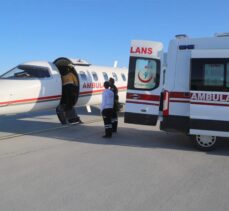 Ambulans uçak, Suriye'den getirilen kalp hastası 2 bebek için havalandı