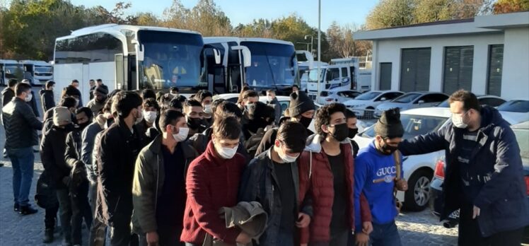 Ankara'da 88 göçmen yakalandı