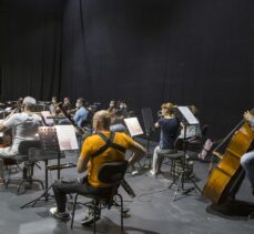 Antalya'da orkestra ve bale sanatçıları “Vivaldi-Bach Akşamı”nda aynı sahneyi paylaşacak