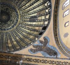 Ayasofya Camisi'nde Serafim Meleği figürü, vaiz kürsüsü ve mahfil yeniden gün yüzüne çıktı
