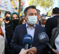 DEVA Partisi Genel Başkanı Babacan İzmir'deki deprem bölgesinde