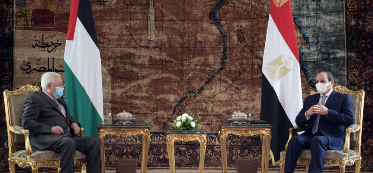 Filistin Devlet Başkanı Abbas, Sisi ile Filistin meselesini görüştü