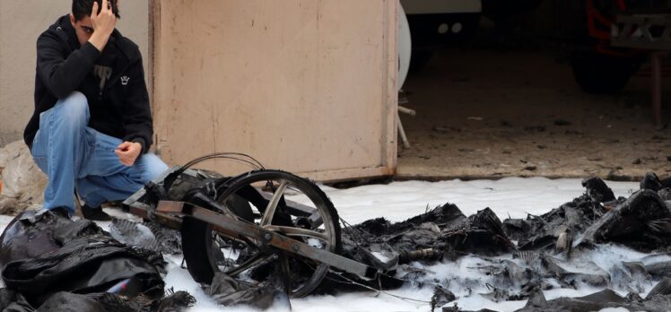 Gaziantep'te üniversite öğrencilerinin geliştirdiği elektrikli otomobil yandı