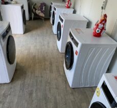 İzmir'de depremzedeler için 4 çamaşırhane ve 2 mobil anaokulu