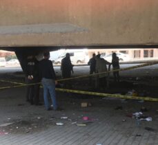 İzmir'de yanmış erkek cesedi bulundu