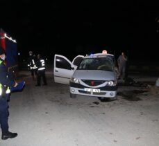 Kastamonu'da otomobil bariyerlere çarptı: 1 ölü, 2 yaralı