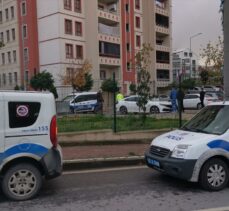 Kocaeli'de eski kız arkadaşını silah zoruyla alıkoyduğu iddia edilen kişi yakalandı