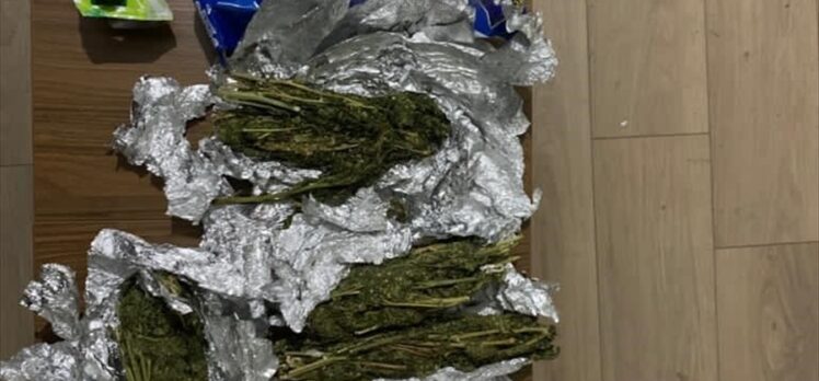 Malatya'da cips paketi ve meyve suyu kutusuna gizlenmiş uyuşturucu ele geçirildi