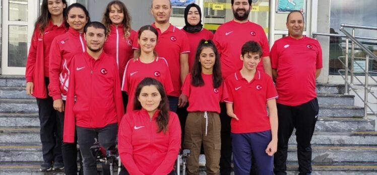 Paralimpik yüzücüler, çalışmalarını İstanbul'da sürdürüyor