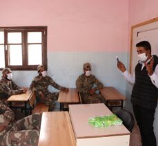 Tel Abyad ve Rasulayn'daki kamu çalışanlarına Türkçe dil kursu
