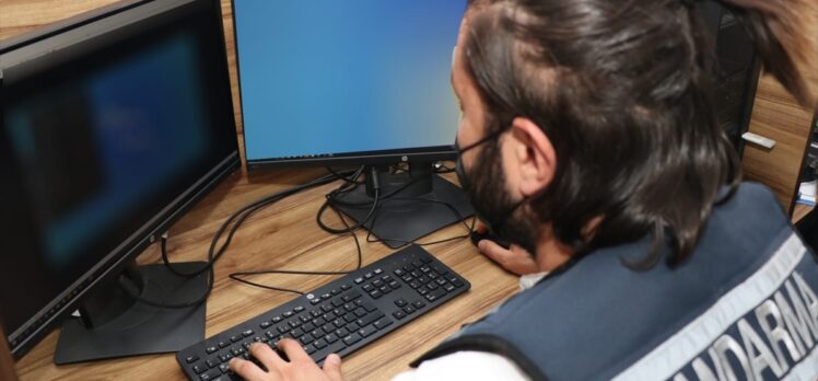 Yasa dışı yayın yapan 272 internet sitesi erişime kapatıldı