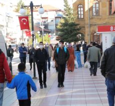 Kırşehir, Nevşehir ve Yozgat'ta Kovid-19 önlemleri kapsamında sigara içme yasağına uyuluyor