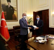 Adalet Bakanı Gül, Türkiye Barolar Birliği Başkanı Feyzioğlu ile görüştü: