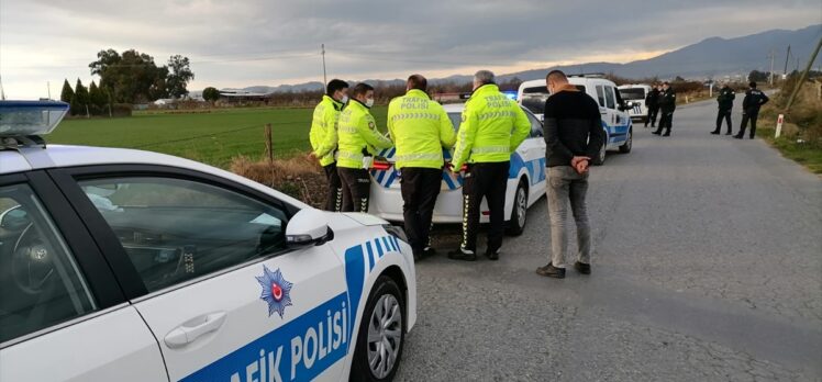 Aydın'da kısıtlamayı ihlal eden 4 kişi kovalamaca sonucu yakalandı