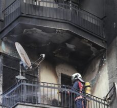 Başkentte bir apartman dairesinde çıkan yangında iki kişi dumandan etkilendi
