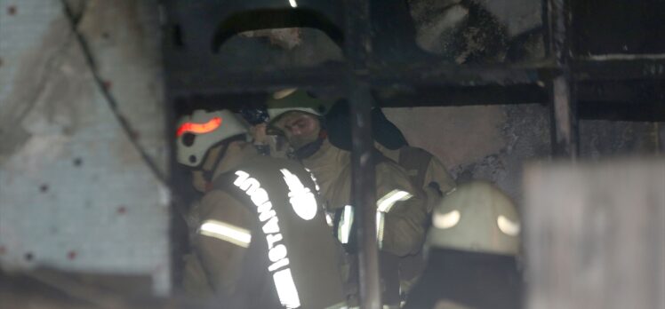 Bayrampaşa’da bina yangınında bir kişi öldü