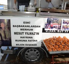 Bodrum'da engelli vatandaş, merhum Mesut Yılmaz için lokma hayrı yaptı