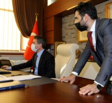 Erzurum İl Sağlık Müdürü Bedir AA'nın “Yılın Fotoğrafları” oylamasına katıldı